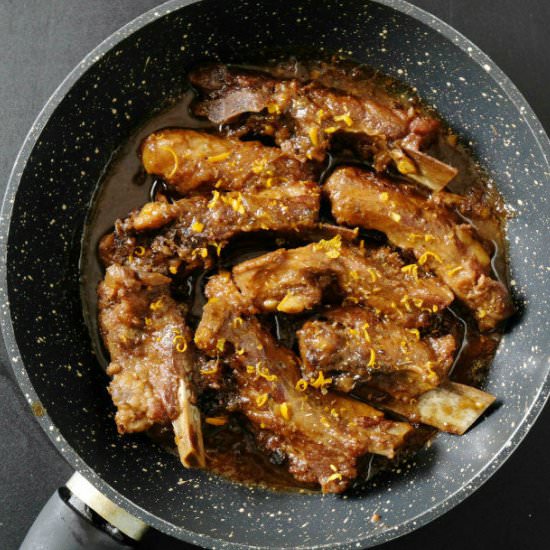 Orange Cinnamon Slow Cooked Ribs