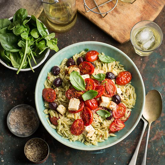 rosmarino pasta with roasted tomato