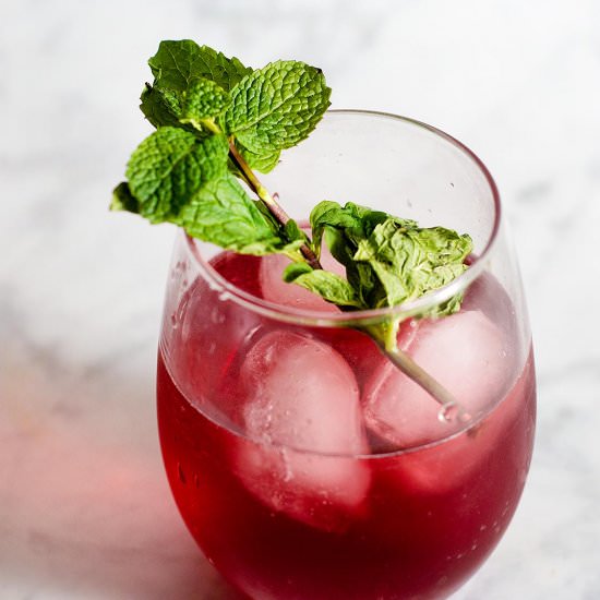 Pomegranate Green Tea Mojitos