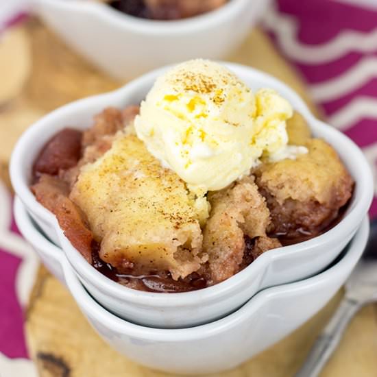 Slow Cooker Blueberry Apple Cobbler