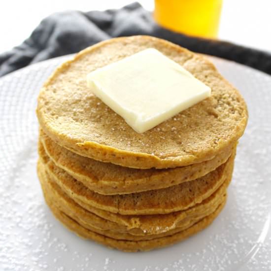 Healthy Pumpkin Pancakes