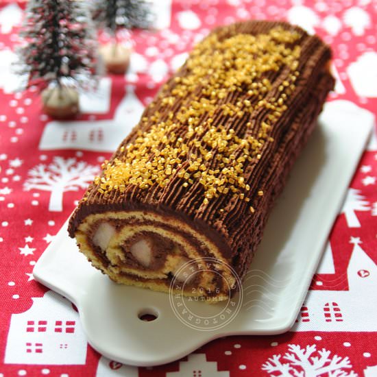 Chocolate and Pear Christmas Log