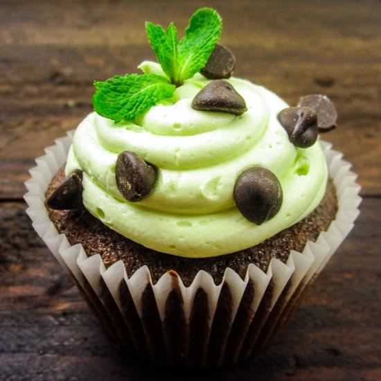 Mint Chocolate Chip Cupcakes