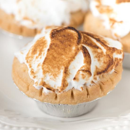 Marshmallow Meringue Frosting