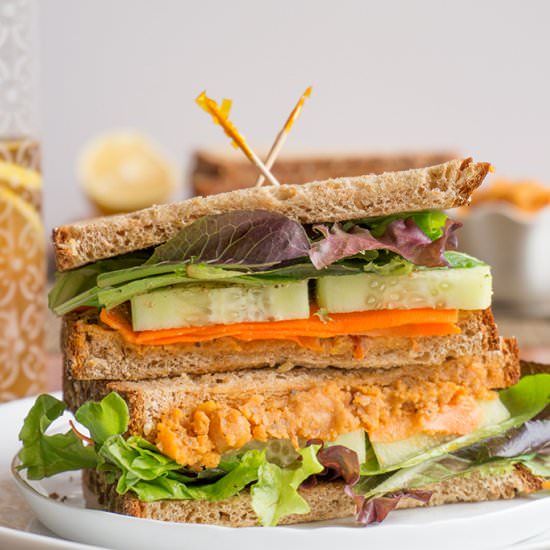 Spicy Roasted Chickpeas Spread