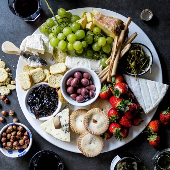 The ultimate Holiday cheeseboard