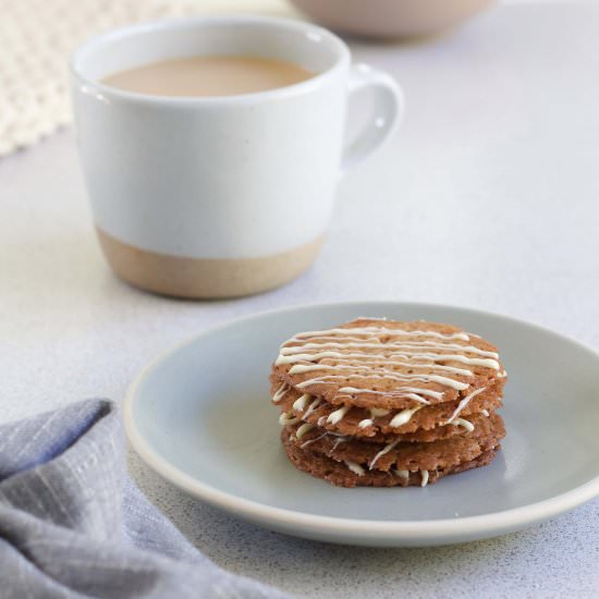 White Chocolate Chai Lace Cookies