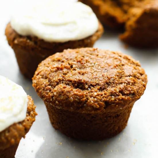 Healthy Vegan Gingerbread Muffins
