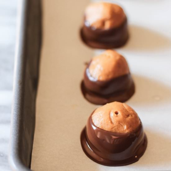 Vegan & Gluten Free Buckeyes