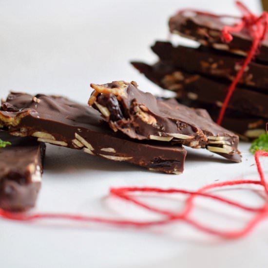 Maple Bacon Chocolate Bark