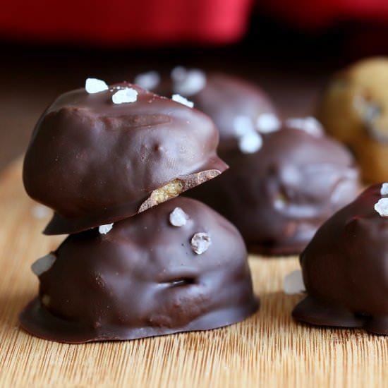 Vegan Cookie Dough Truffles