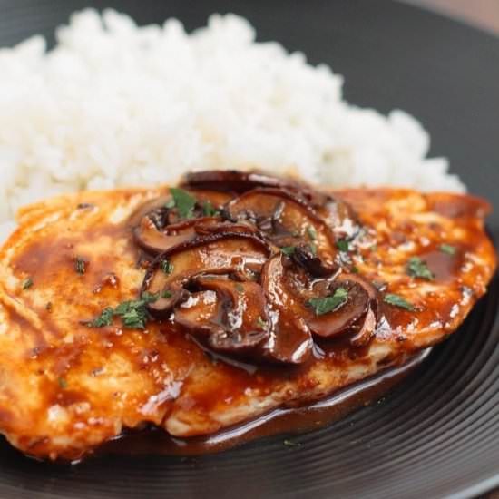 Balsamic Chicken with Mushrooms
