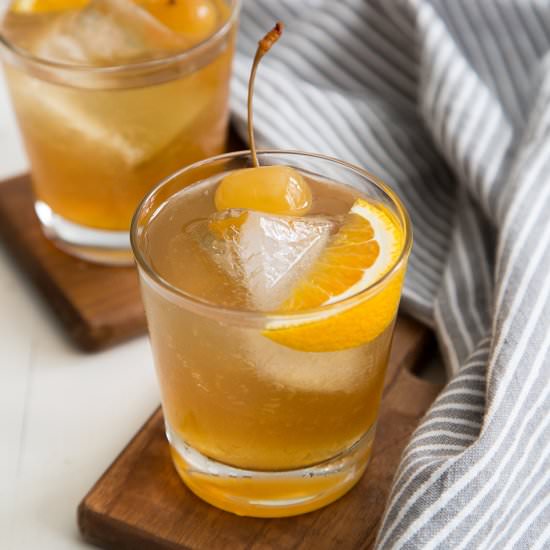 Spiced Whiskey Cobbler Cocktail