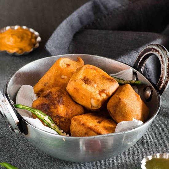Special Paneer Pakoda