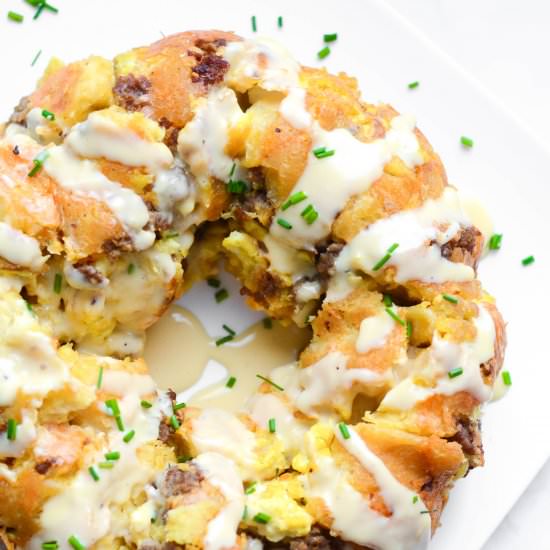 Cheesy Breakfast Monkey Bread