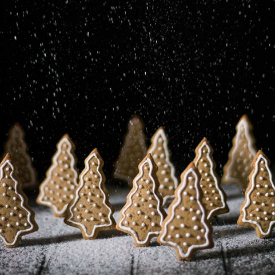 Decorated Honey Gingerbread Cookies