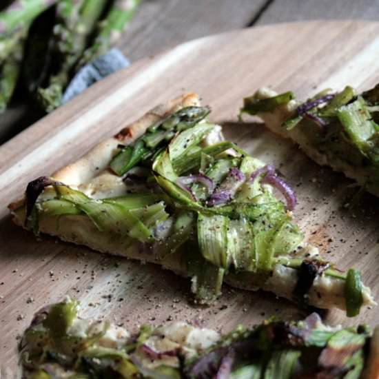 Asparagus Garlic White Pizza