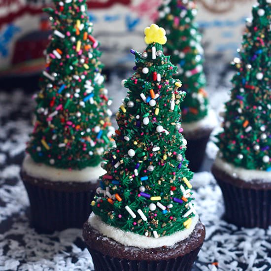 Christmas Tree Cupcakes