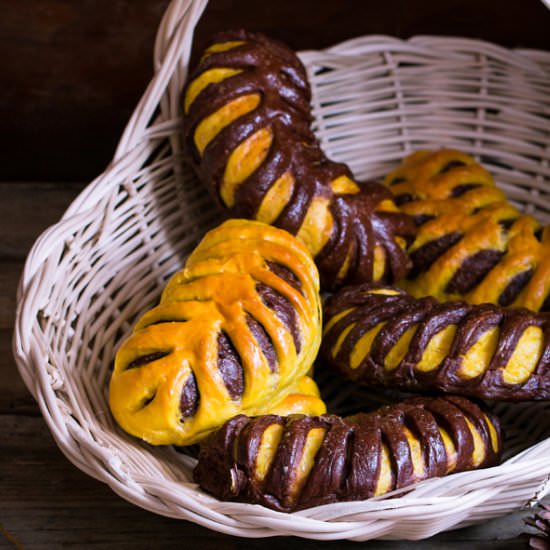 Pumpkin Chocolate Rolls