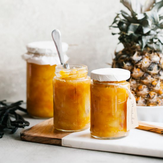 Pineapple Jam with Mango