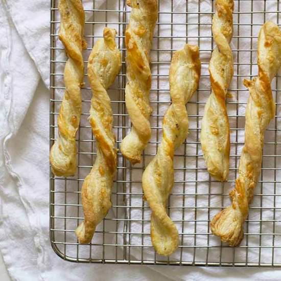 5 Ingredient Cheese Straws