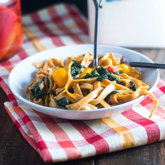 Red Pepper Pasta with Spinach