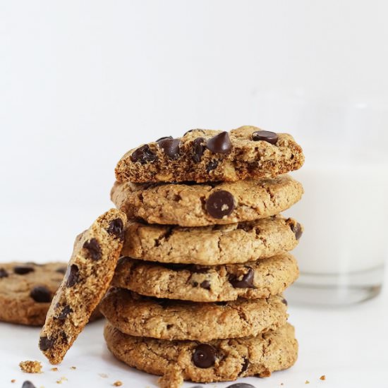 CHOCOLATE CHIP ALMOND BUTTER COOKIE