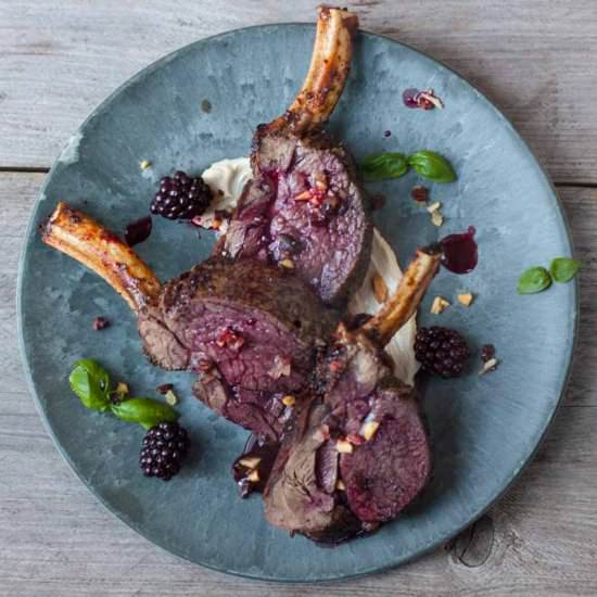 Venison with blackberry sauce