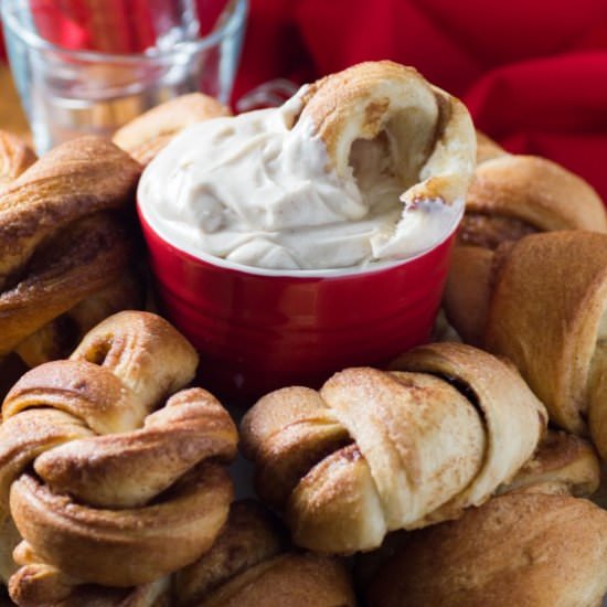 Cinnamon Knots & Cream Cheese Dip
