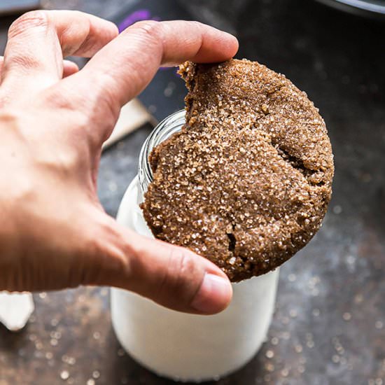 Chewy Ginger Molasses Cookies