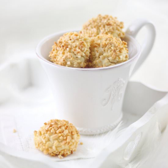 Almond Cream Cheese Cookies
