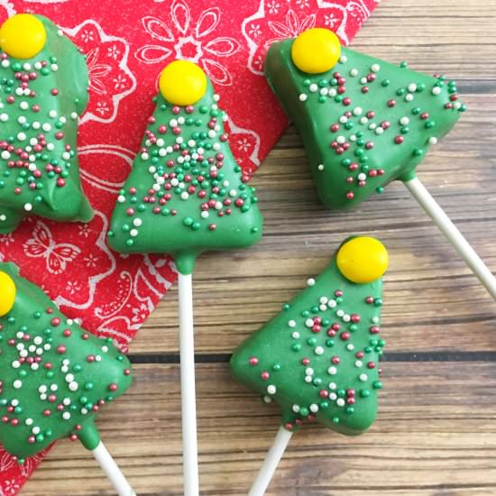 Christmas Tree Marshmallow Pops