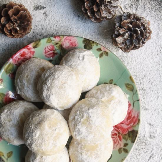 Hazelnut Snowball Cookies