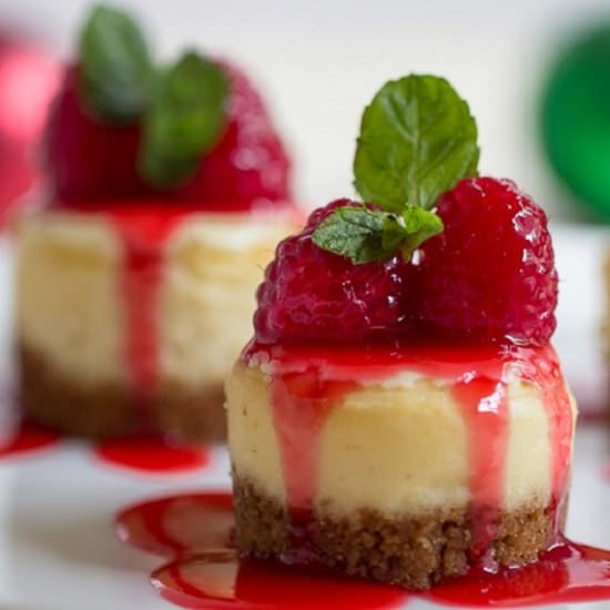 Mini Raspberry Cheesecakes