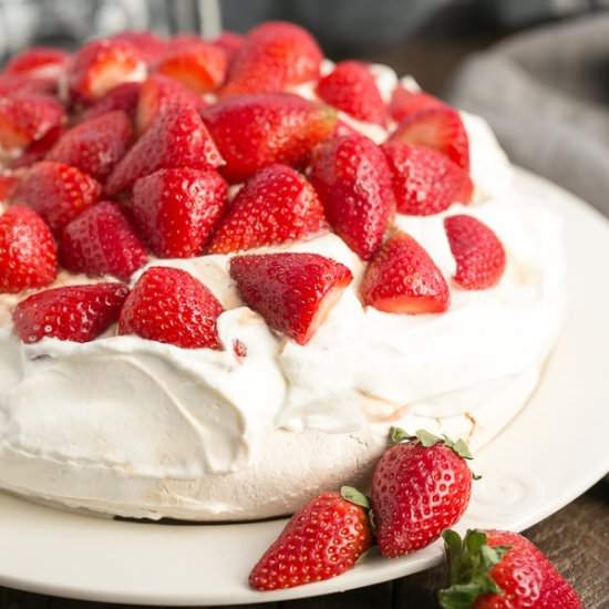 Strawberry Pavlova