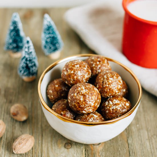 Gingerbread Larabar Balls