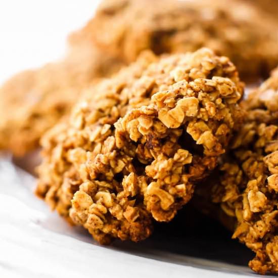 Chunky Oatmeal Gingersnap Cookies