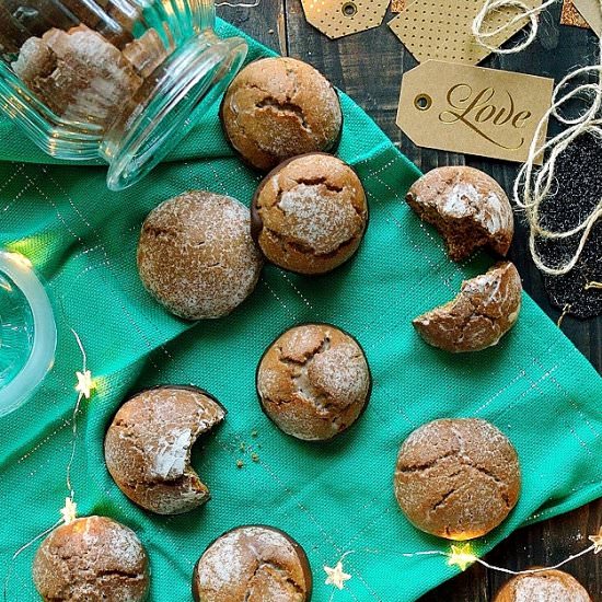 Chocolate Dipped Lebkuchen