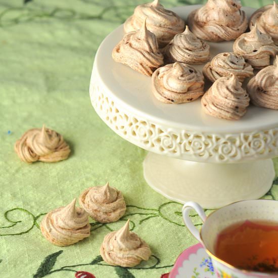 Chocolate Meringue Kisses