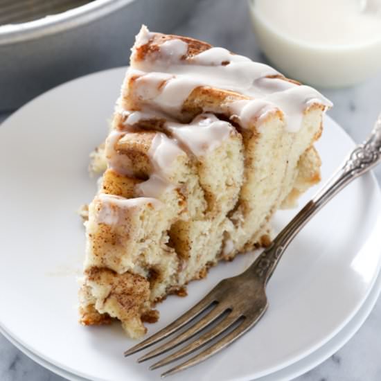 Cinnamon roll cake