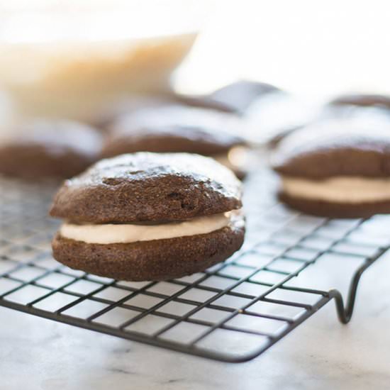 Gingerbread Whoopie Pies