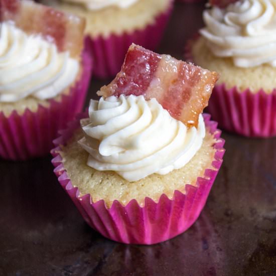 Maple Bacon Cupcakes