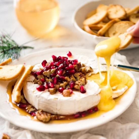 3 MINUTE MELTY FESTIVE BRIE
