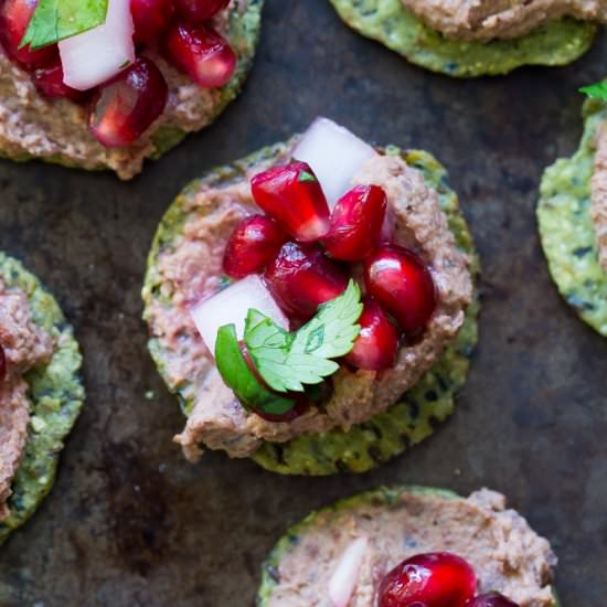 Crackers with Hummus & Pomegranate