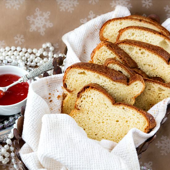 Champagne Yeast Brioche Bread