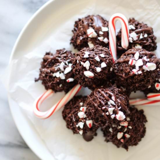 Chocolate Peppermint Macaroons