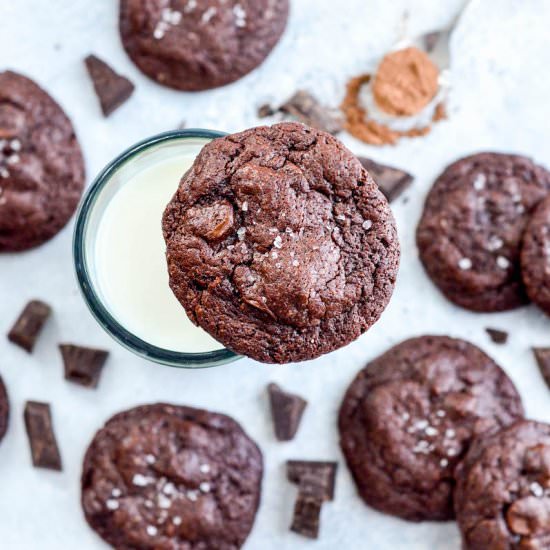 Paleo Chocolate Brownie Cookies