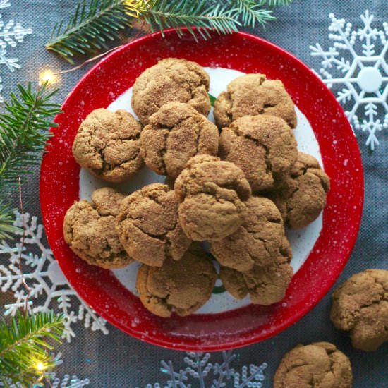 Soft and Chewy Gingerbread Cookies