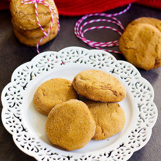 Chewy Ginger Molasses Cookies