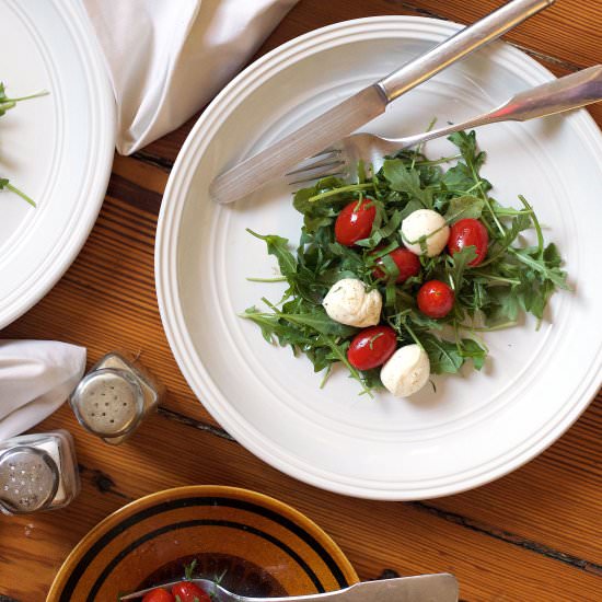 Arugula Caprese Salad